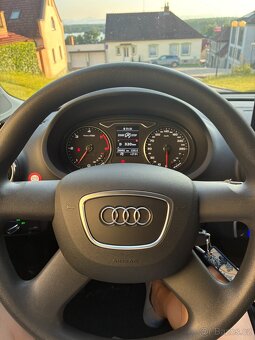 Audi A3 IV Sportback 1.6 TDI, 77 kW 2013 - 4