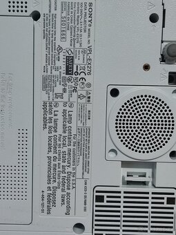 Projektor Sony VPL-EX 276 + plátno Nobo 240x181 - 4