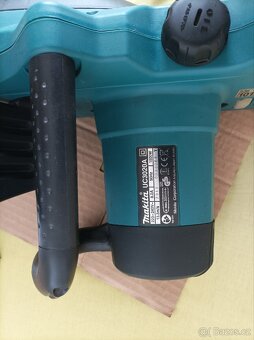 Elektrická řetězová pila Makita UC3020A - 4