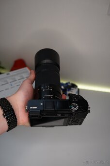 Sony alpha a6000 + dva objektivy ZÁRUKA - 4