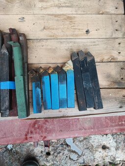 Soustružnické nože - 4