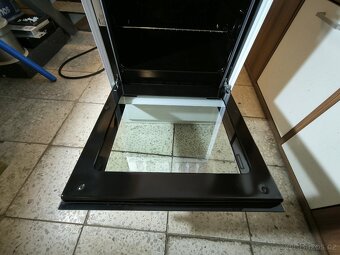 Elektrický sporák MORA - 4