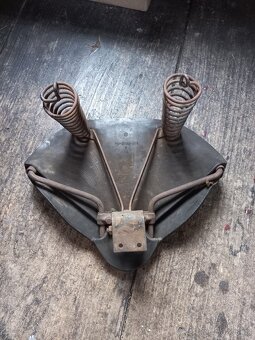 Sedlo Barum- ČZ 125 c - ČZ 150c - 4