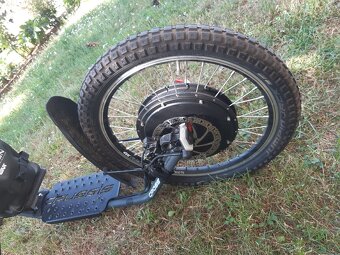 Elektrokoloběžka - 4