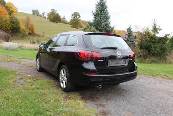 Opel Astra 1.4 T 103KW, Sports Tourer, Servisní kniha - 4