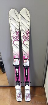 Lyžařské boty  a lyže - 4