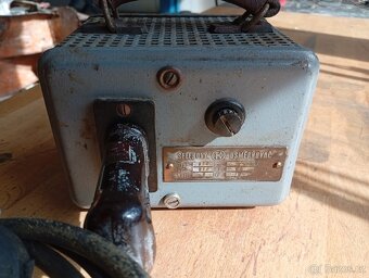 Nabíječka akumulátorů 6V - doprava v ceně - 4