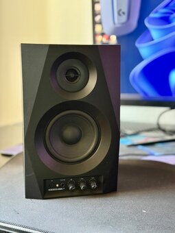 Prodám herní PC + kompletní vybavení - 4