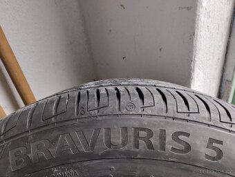 Barum 235/45 r17 - 4