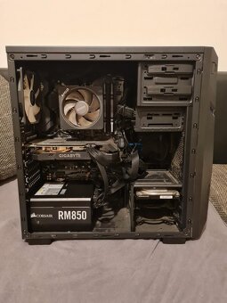 Herní PC Ryzen 7 3700X GTX 1660 - 4