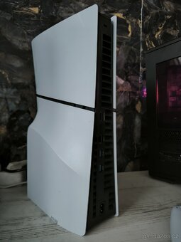 PS5 SLIM Z MECHANIKOU - 4