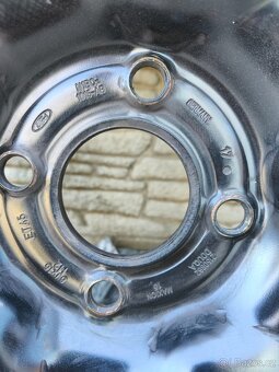 Letní kola Ford Fiesta - 4
