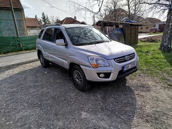 Kia SPORTAGE 4x42.0 benzín 104kw 2009 - náhradní díly z vozu - 4