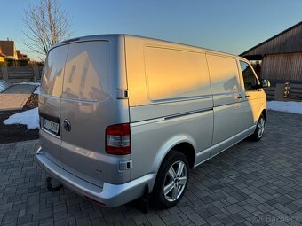 Volkswagen Transporter 2,0 TDi 132kW DSG LONG 2013 - 4
