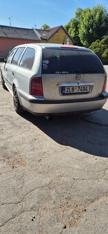 Octavia I 1,8 benzin - 4