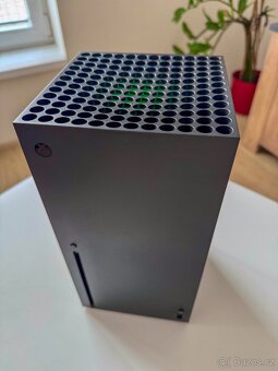 Xbox Series X – kompletní balení s příslušenstvím - 4