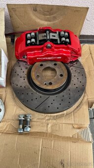 Porsche brzdiče 18z 5x112 6pístek červená - 4