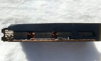 GIGABYTE AMD Radeon RX 6800 XT GAMING OC - top stav, záruka - 4