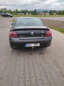 Peugeot - 4