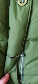 Péřová vesta FRED PERRY | vel. 40 - 4