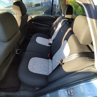 Škoda Fabia 1.4 16V 55kW na díly - 4
