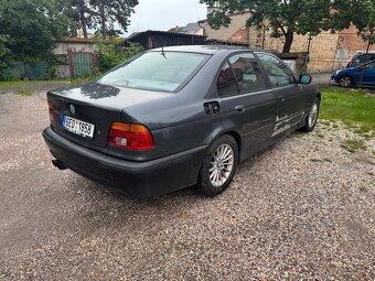 BMW E39 3.0i 530i M54B30 - manual - 4