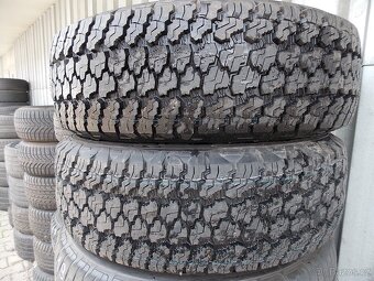 Celoroční pneu 245/75 R17 - 4