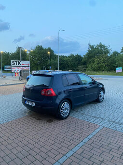 Volkswagen Golf V 1.6benzin - 4