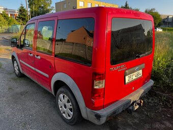 Ford Connect - 4