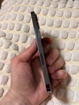 iPhone 12 Pro Max 256GB Šedý – velmi dobrý stav - 4