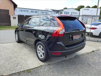 Volvo XC60 2,0 D 5ti válec, 1.MAJITEL - 4