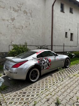 Nissan 350z, Manual Pravostranné řízení - 4
