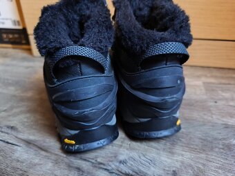 Kvalitní kožené zimní boty MERRELL THERMO ARC - 4