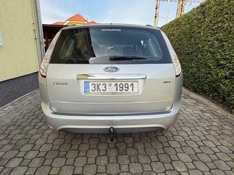 Ford Focus kombi 2.0 TDCI Ghia 100kw - 4