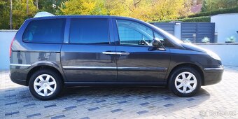 Peugeot 807 2,0 HDI - 100kw. 7 MÍSTNÉ - STYLE - HEZKÝ STAV - 4