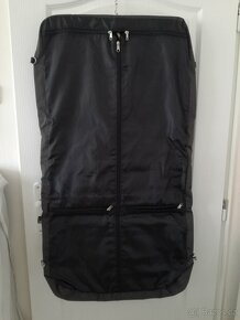 cestovní vak na oblečení - 4