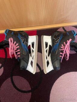 Brankářská výstroj - 4