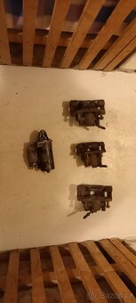 prodám zbylé díly z bmw e46 320i m52b20tu 1998 - 4