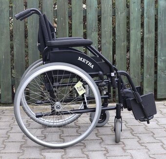 025-Mechanický invalidní vozík Meyra - 4