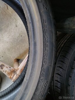 225/35/19 letni pneu HANKOOK a BRIDGESTONE 225 35 19 - 4