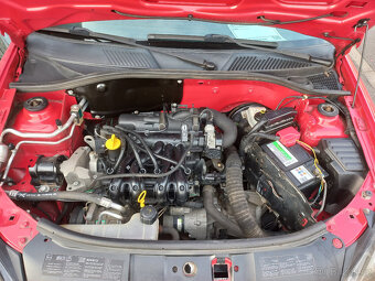 Renault Clio 1.2 MÁLO NAJETO serviska KLIMA - 4