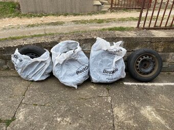 Pneu 205/55R16 zimní Kingstar cena za všechny 4 kusy - 4