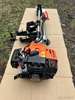 Lobní motor Přivesny Benzínový 2T 52cc 2.5Hp - 4
