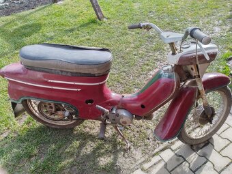 Jawa pionyr - 4