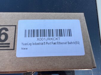 YuanLey 5portový Gigabit Ethernet Switch - 4
