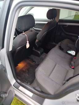 Prodám Audi A4 B7 2,0 96kw benzín .r.v 2006 - 4