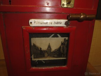AUTOMAT NA POHLEDNICE - 4