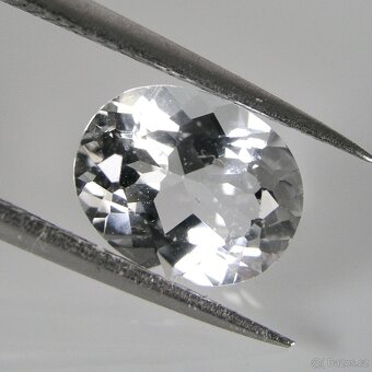 Topaz-ovál, modif. bril. - 3,36 ct. - 4