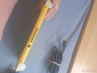 Nintendo switch lite + 256gb 20 hrama na sd kartě pres účet - 4