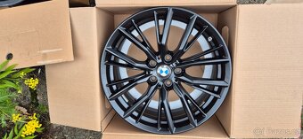 Originální BMW Alu kola M796 (6885305) – 18" á - 4